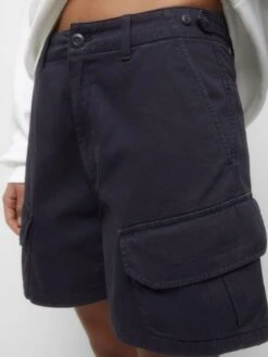 PULL & BEAR Denim Shorts Loosefit Cargojeans Dames Navy -Ulla Popken Verkoop 12f5a742185d2a11362c1f627a502d37