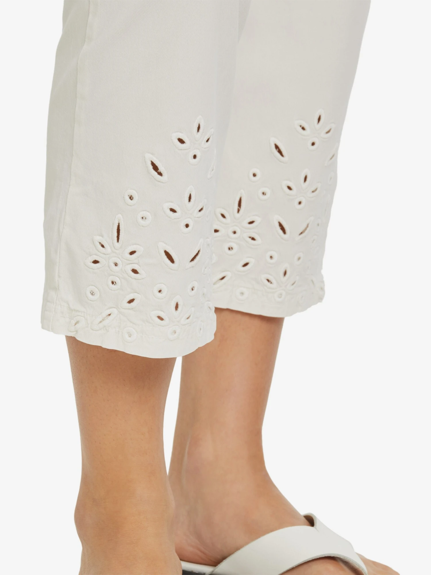 Betty Barclay Denim Shorts Slimfit Jeans Dames Beige 8 Betty Barclay Denim Shorts Slimfit Jeans Dames Beige - Afbeelding 6