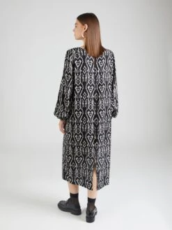 FREEQUENT Midi Jurken Jurk TIRI Dames Gemengde Kleuren 10 FREEQUENT Midi Jurken Jurk TIRI Dames Gemengde Kleuren -Ulla Popken Verkoop 45e32d86a8839e7091156df5e83bc2ad