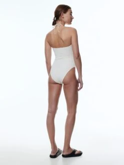 EDITED Bandeau Badpakken Bandeau Badpak Xaly Dames Wit 12 EDITED Bandeau Badpakken Bandeau Badpak Xaly Dames Wit -Ulla Popken Verkoop 48b59c1871e6b571e940b3919ea3ce67