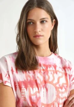 Scalpers T-shirts Shirt Dames Gemengde Kleuren 11 Scalpers T-shirts Shirt Dames Gemengde Kleuren -Ulla Popken Verkoop 54daa76ed7be72032466f37bd3d90f17