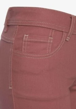 S.Oliver Denim Shorts Regular Jeans Dames Rood 9 S.Oliver Denim Shorts Regular Jeans Dames Rood -Ulla Popken Verkoop 9fe3cdf268506cd9d5089f37c64ec627