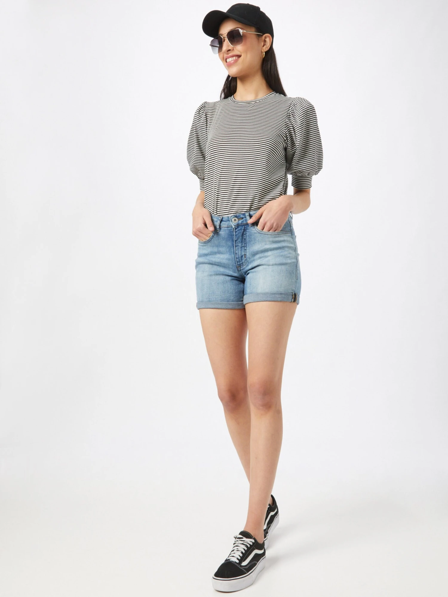 ICHI Denim Shorts Regular Jeans IHTWIGGY SHO Dames Blauw / Lichtblauw 6 ICHI Denim Shorts Regular Jeans IHTWIGGY SHO Dames Blauw / Lichtblauw - Afbeelding 4