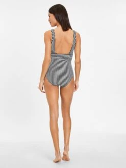 S.Oliver Grote Cups Triangel Badpak Dames Zwart / Wit -Ulla Popken Verkoop ae994ec073f62d759490fcce93b8fc0f