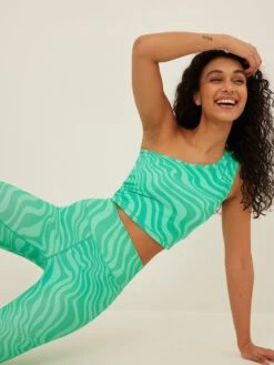 NA-KD Crop Tops Top Dames Groen 9 NA-KD Crop Tops Top Dames Groen -Ulla Popken Verkoop b0dc3c0ccebd9b55f6a18eccc51b1acf