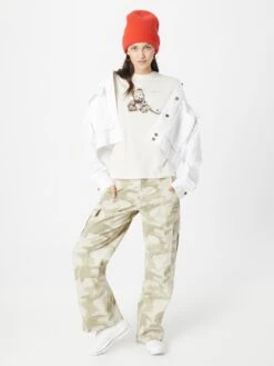 Iriedaily T-shirts Shirt WT Teddy Dames Natuurwit -Ulla Popken Verkoop c5e1cd04d876d74941da04c980cabcff