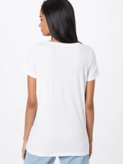 ONLY T-shirts Shirt Kita Dames Wit 10 ONLY T-shirts Shirt Kita Dames Wit -Ulla Popken Verkoop d52d7bd140a09b98f84d958f2e90ea6c