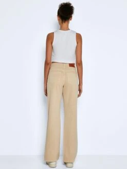 Noisy May Crop Tops Top Twiggi Dames Wit -Ulla Popken Verkoop e3a30f868aae387aad57a7b6749c965c