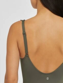 Jette Grote Cups Bustier Badpak Dames Olijfgroen -Ulla Popken Verkoop ed32536b9fabedb34412b15f9912d47e